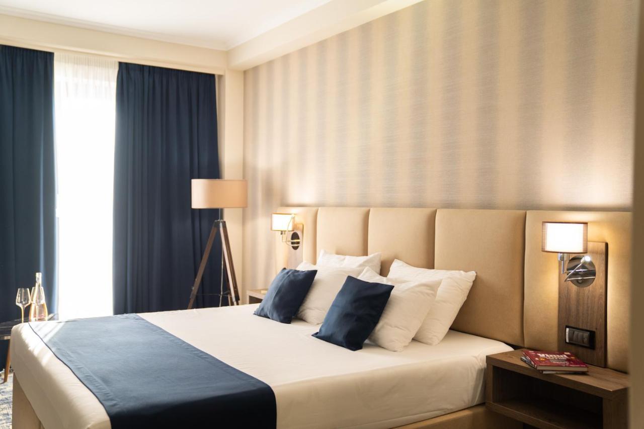Imperio Hotel Cernavoda Luaran gambar