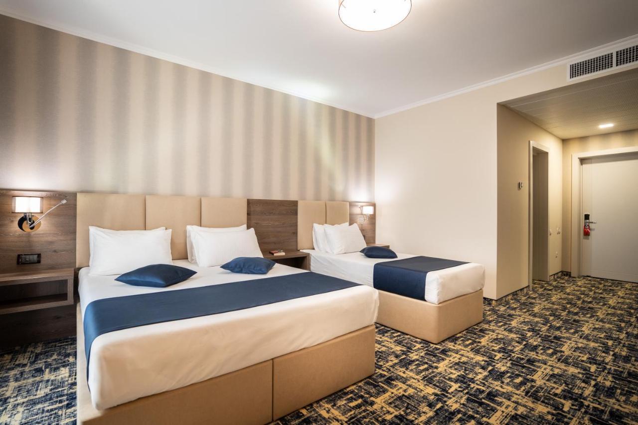 Imperio Hotel Cernavoda Luaran gambar