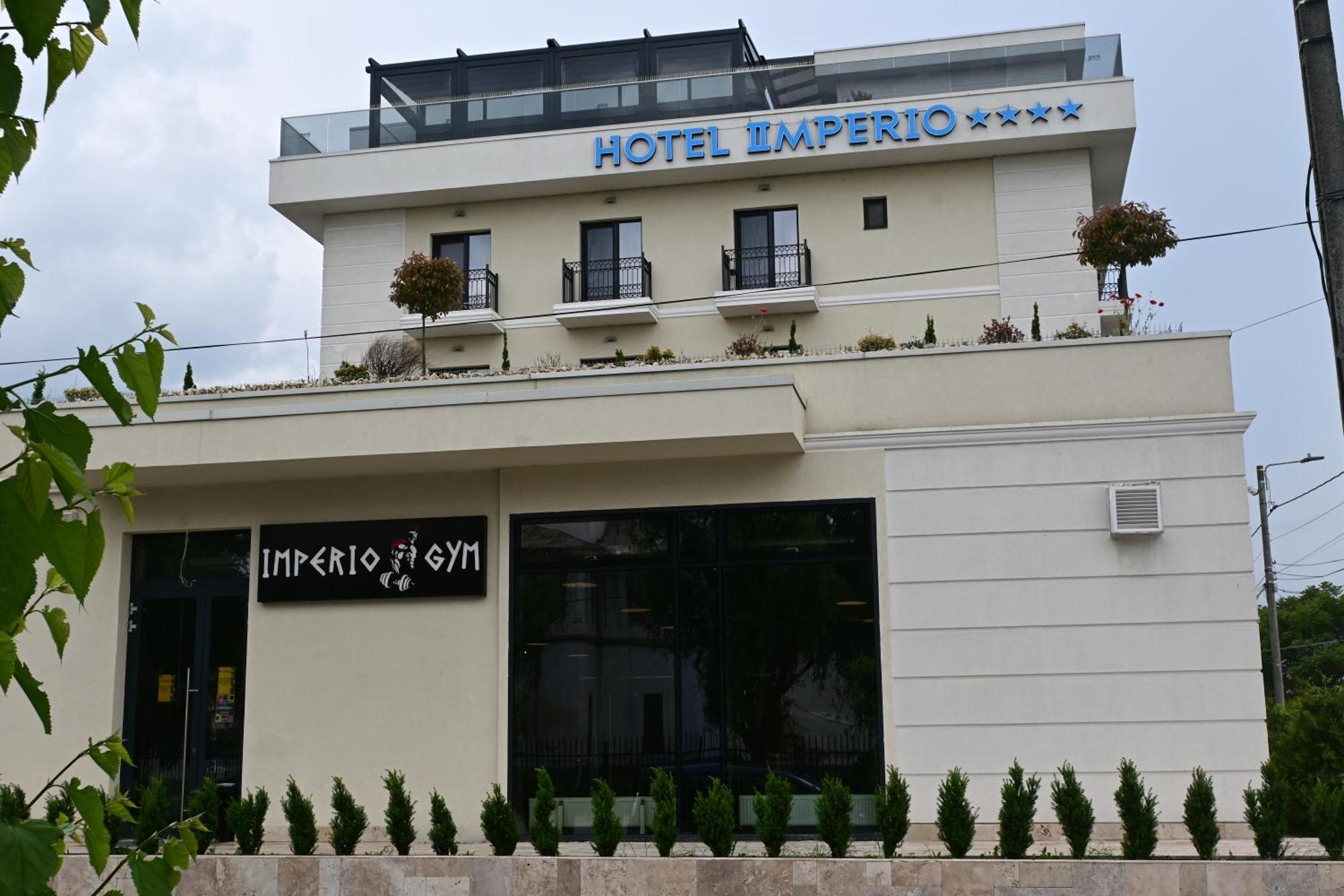Imperio Hotel Cernavoda Luaran gambar