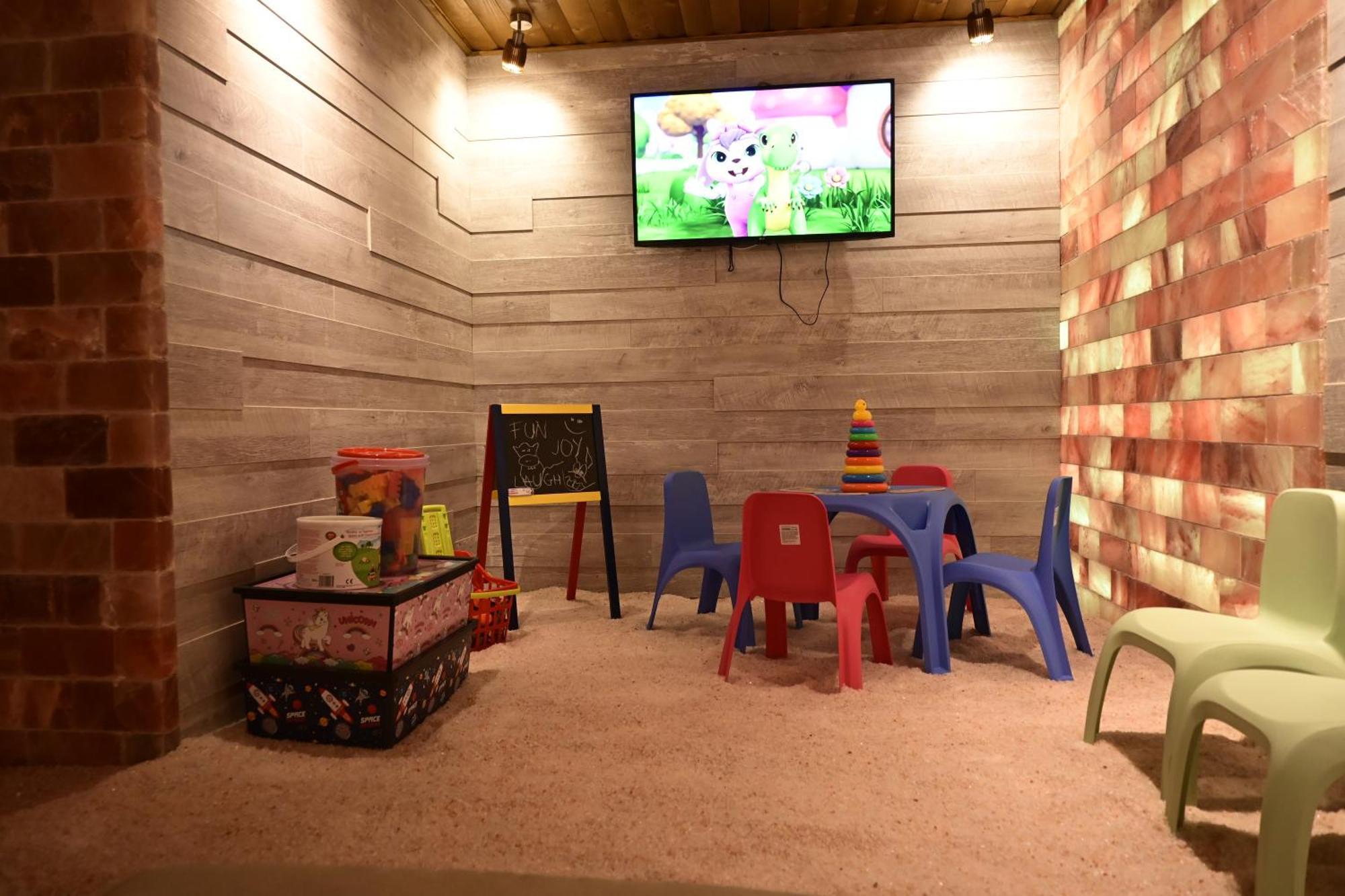 Imperio Hotel Cernavoda Luaran gambar