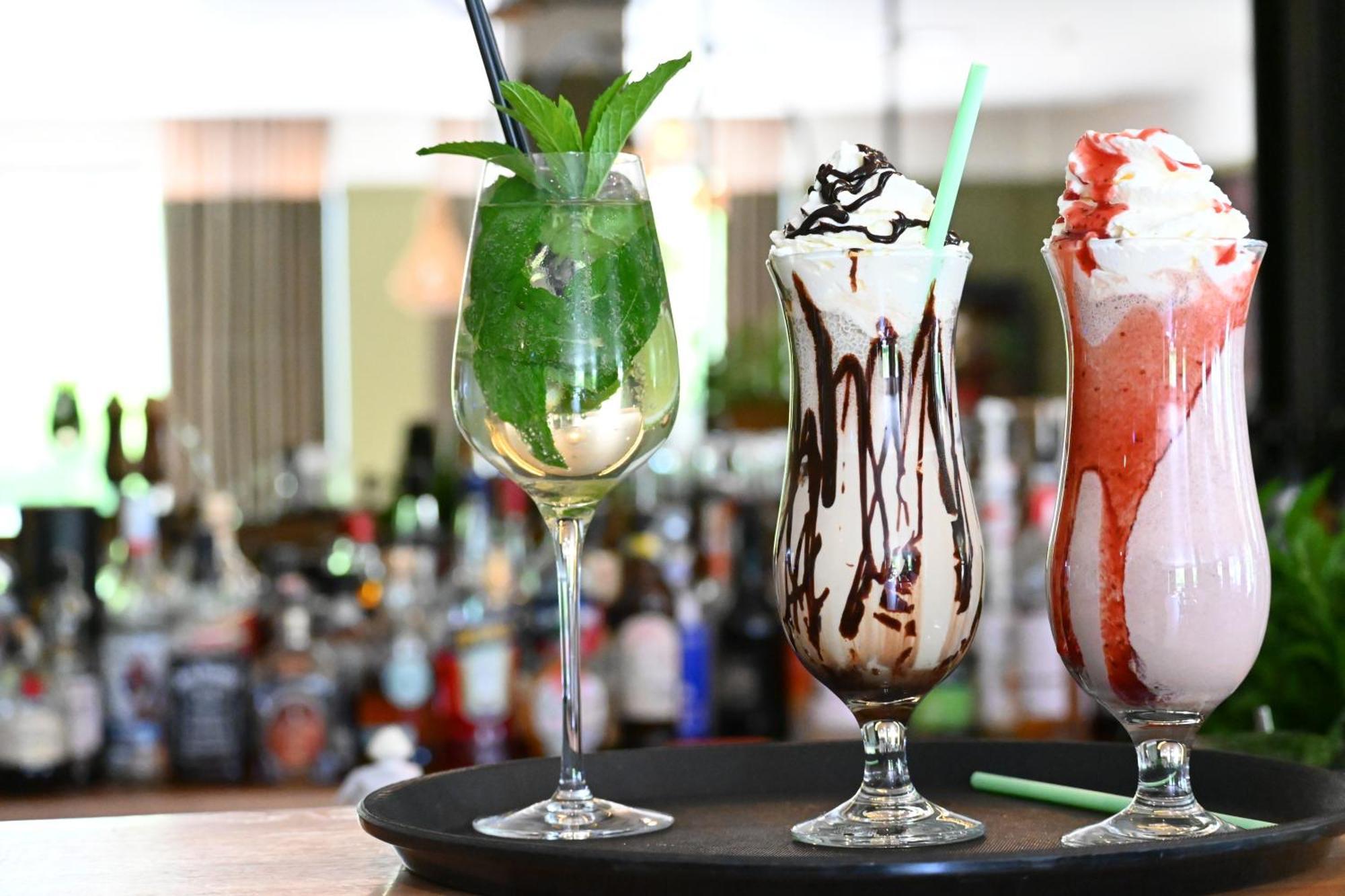 Imperio Hotel Cernavoda Luaran gambar